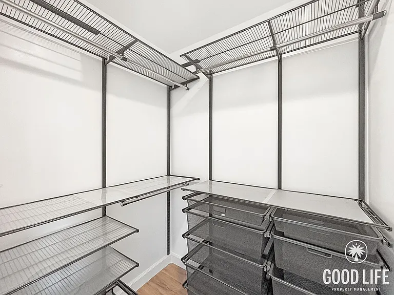 4241 E Overlook Dr — Photo 14