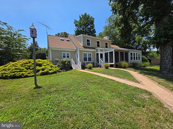 3rd image of 30019 Goose Point Ct