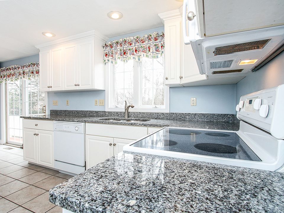 1st image of 538 Neponset St