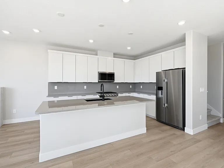 2421 N Alpine Glow Ln — Photo 34