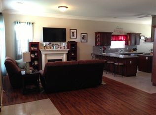 9023 Kellyann St, Bakersfield, CA 93313