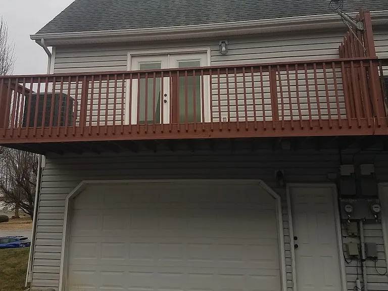 back of townhouse with deck