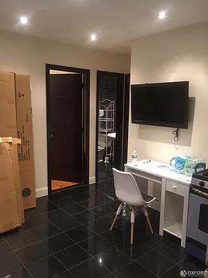 Rented by Oxford Property Group | media 21
