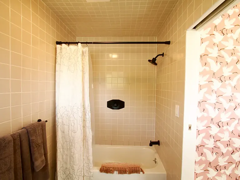 2306 Chalcedony St — Photo 24