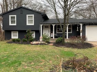 6029 Huntington Dr SE, Ada, MI 49301