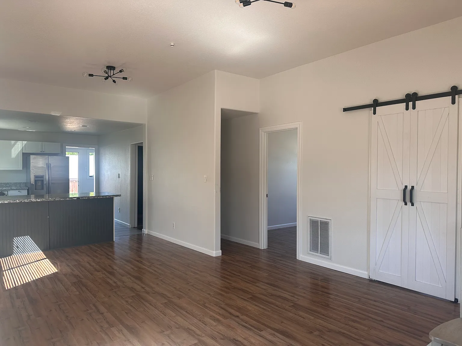 225 Birch St — Photo 3