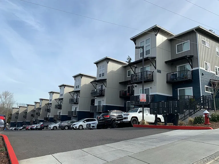 East Ridge Apartments — Photo 15