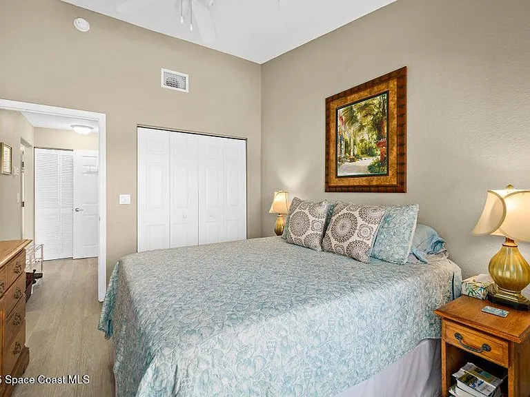 347 Ocean Park Ln — Photo 16