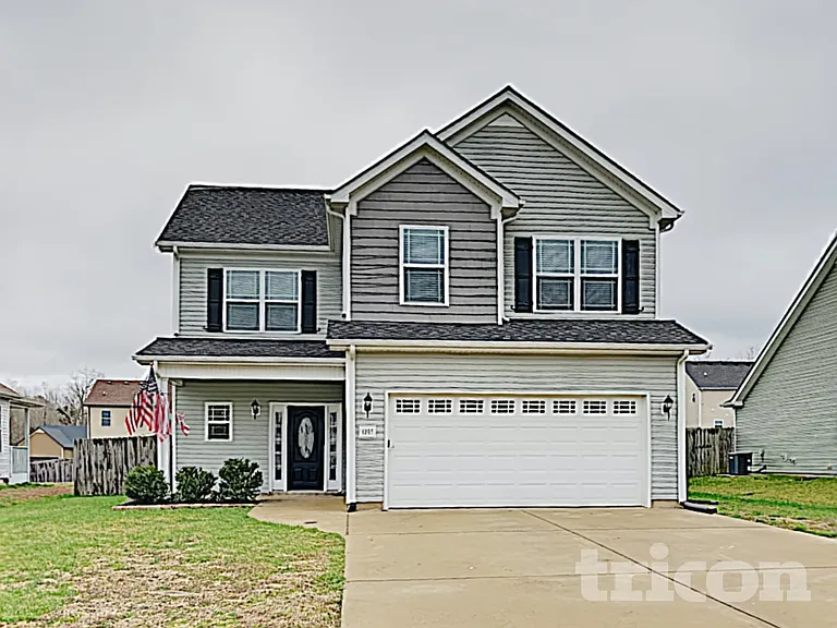 1257 Morstead Dr — Photo 2