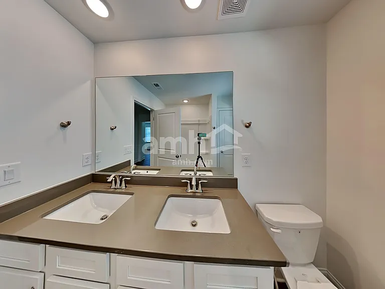 1305 Soapstone Rd — Photo 13