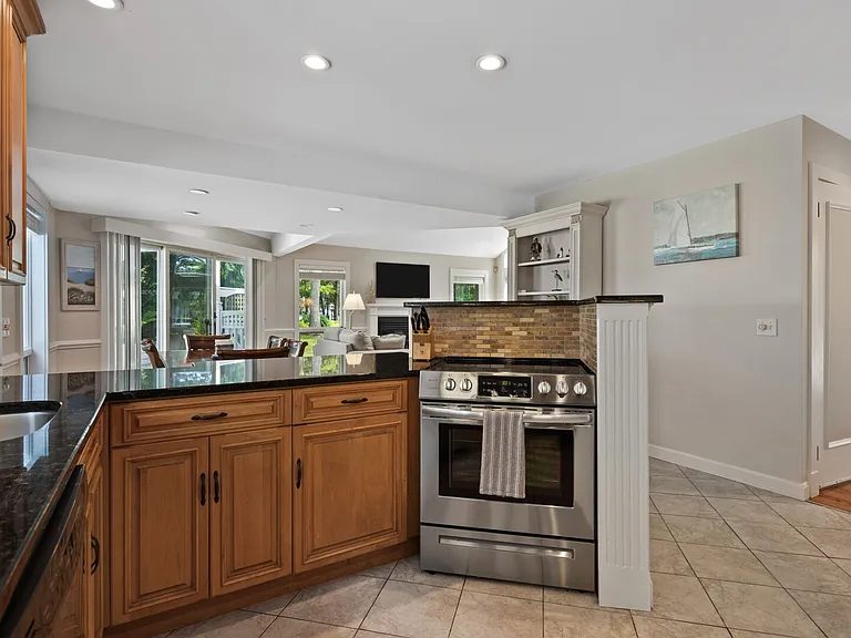 3 Fairway Dr — Photo 14