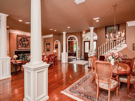 4th image of 2111 Summerland Dr