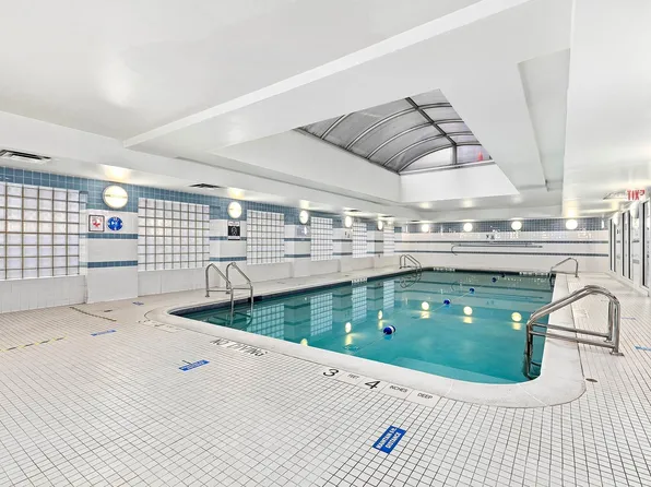 150 East 57th Street 21C image 12 of 12