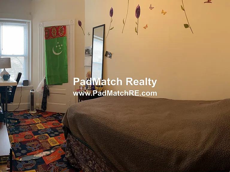 18 Mount Hood Rd #1 — Photo 6