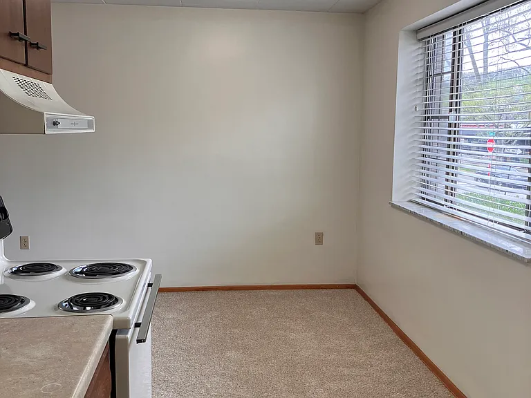 104 Eastern Ave #7 — Photo 4