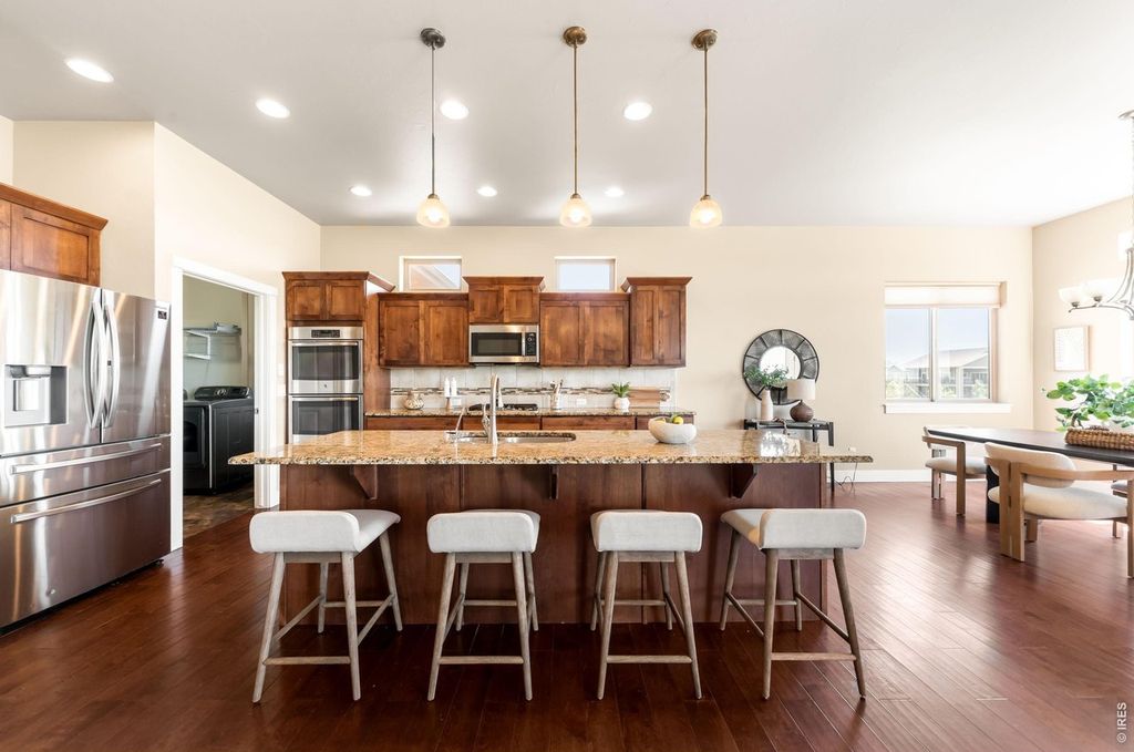 304 Duesenberg Ln