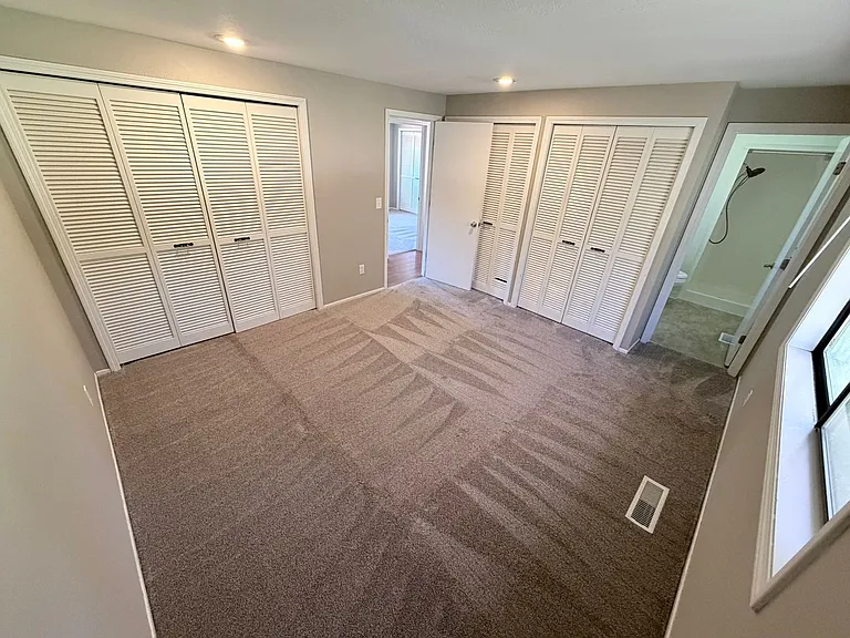 6388 Doral Dr SE — Photo 15