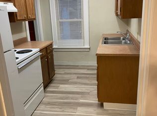 108 W Main St #2, Dewitt, MI 48820