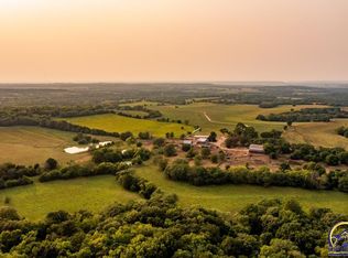 1945 E 500th Rd, Lawrence, KS 66047