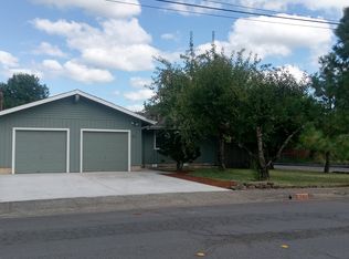 581 36th St, Springfield, OR 97478