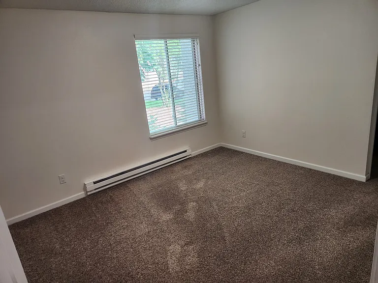 139 W Gray Ct #201 — Photo 12