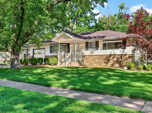 1730 Crosby Ln, Florissant, MO 63031