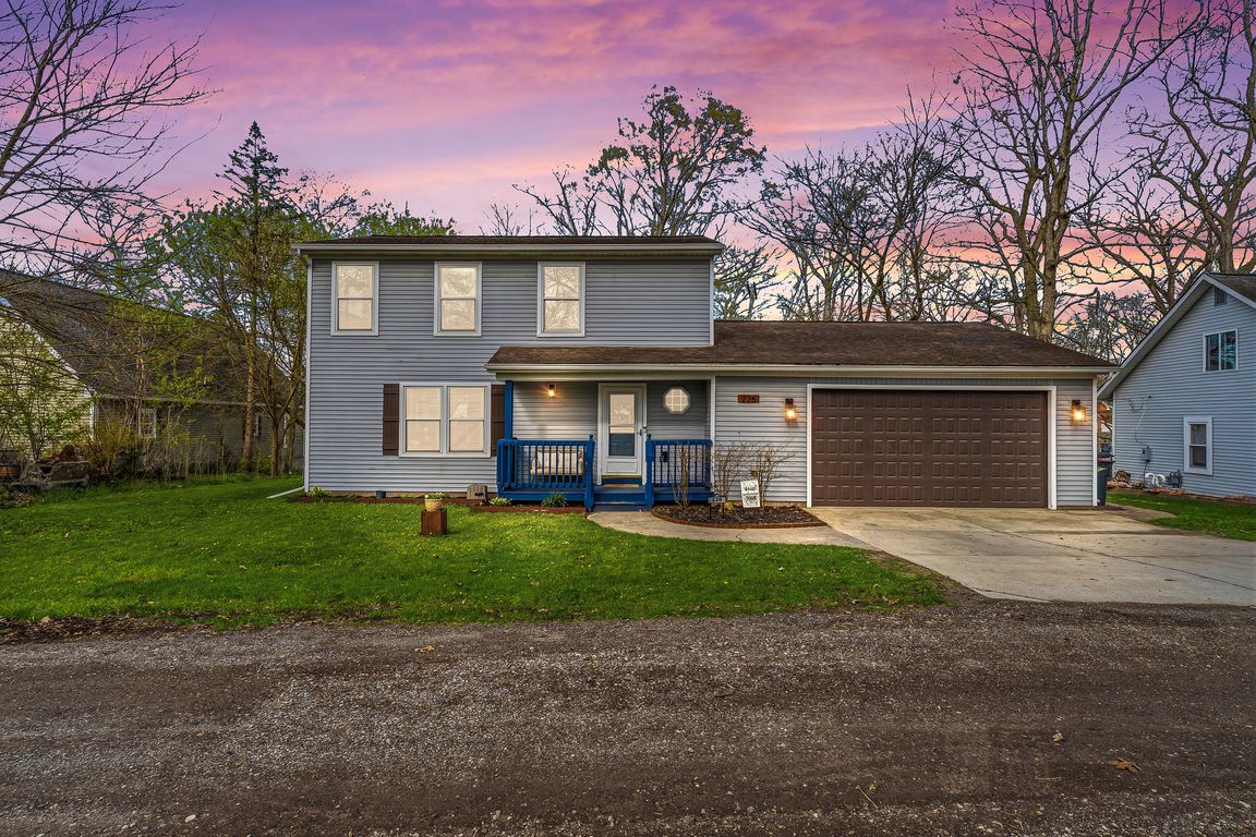226 Woodbine Dr, Milford, MI 48380 | MLS #50205943 | Zillow