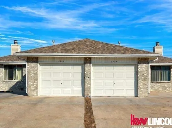 3900 & 3920 Sweetbriar Ln, Lincoln, NE 68516