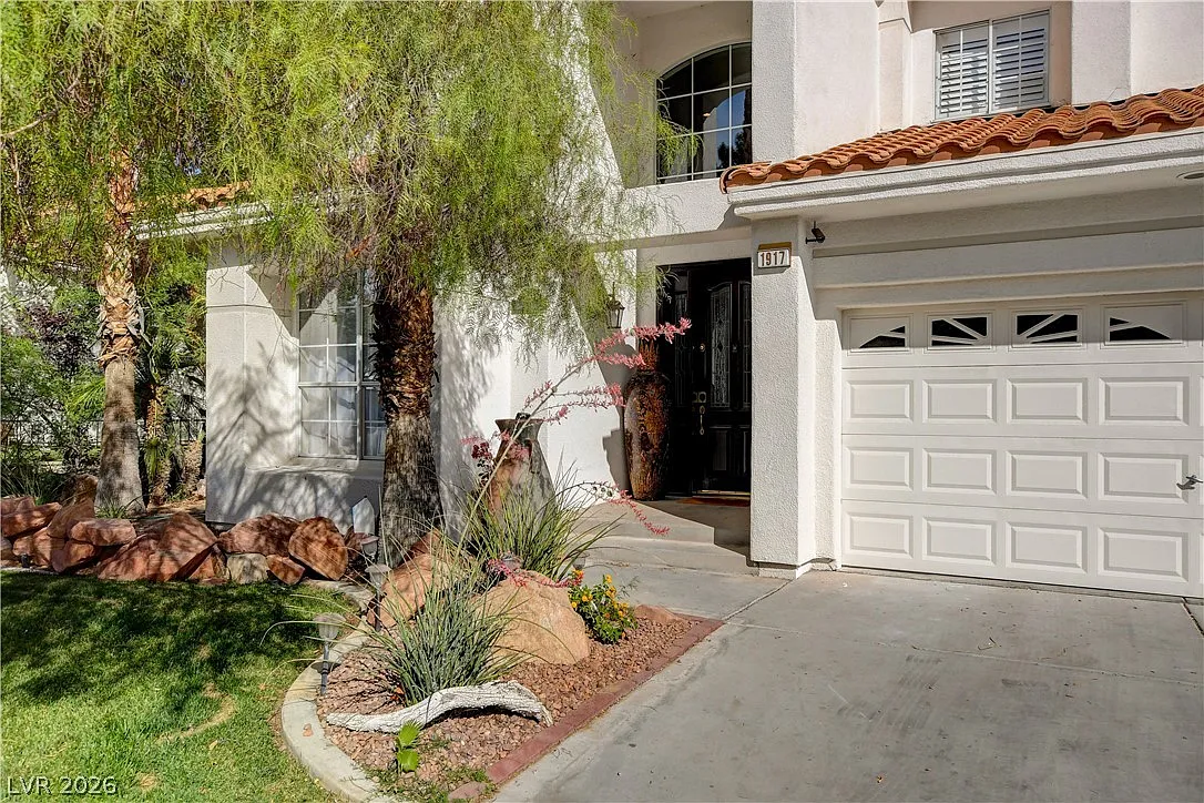 4 bed, 3.5 bath, 3571 sqft, $6,500 — Photo 4