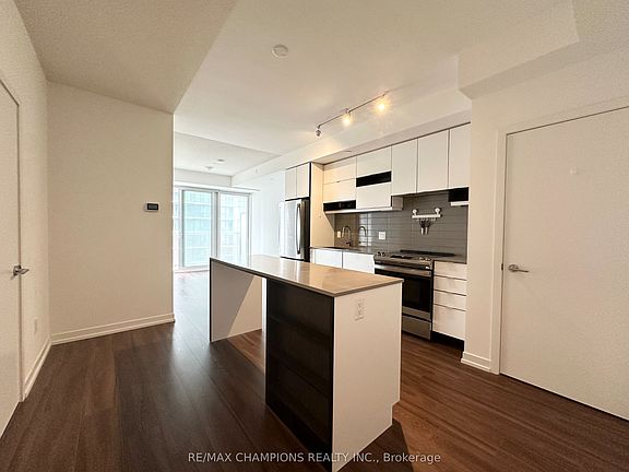 5th image of 4065 Confederation Pkwy #1402
