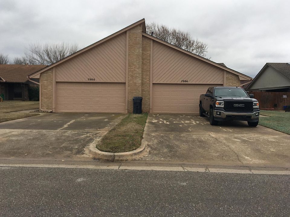 2nd image of 7904 Debar Cir