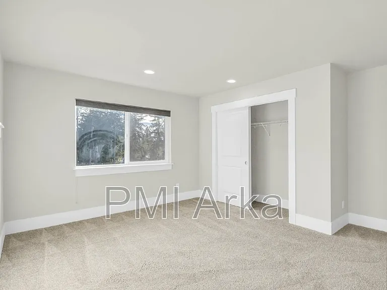 6603 SE 7th Pl — Photo 16