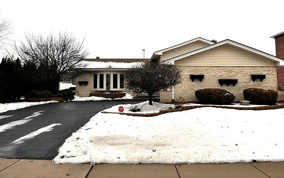 2nd image of 7410 Tiffany Dr