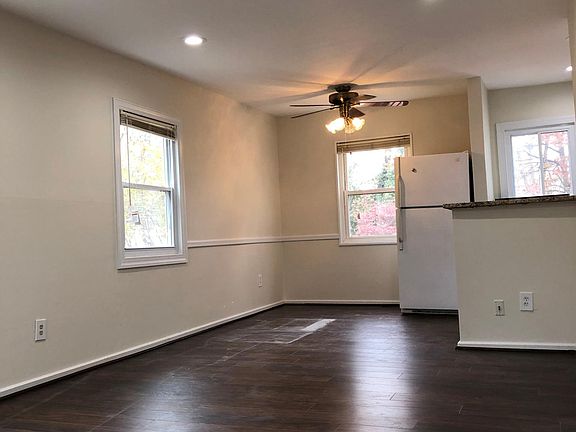 Living room - open layout view