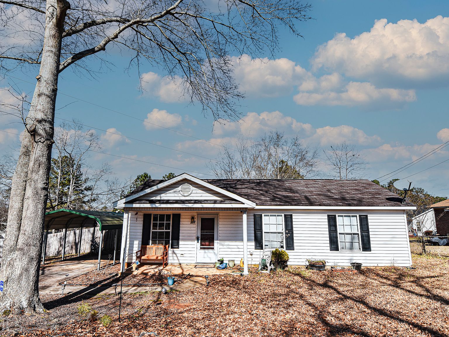 304 Brown St, Barnesville, GA 30204 Zillow
