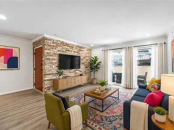 3rd image of 5010 Baltimore Ave APT 106