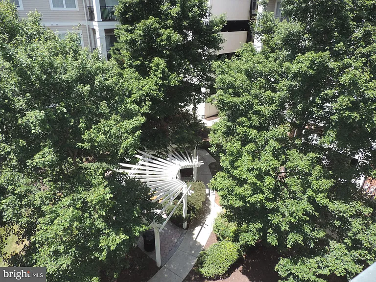 12941 Centre Park Cir #417 — Photo 22