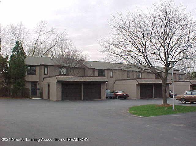 1st image of 619 Bainbridge Dr #28