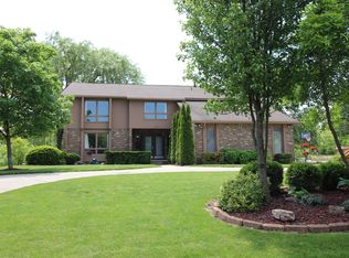 2943 Brentwood Rd, West Bloomfield, MI 48323