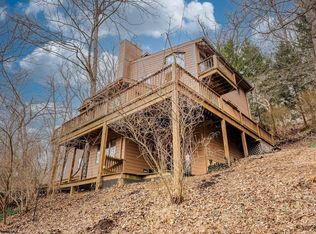 108 Hickory Ridge Rd, Morgantown, WV 26508