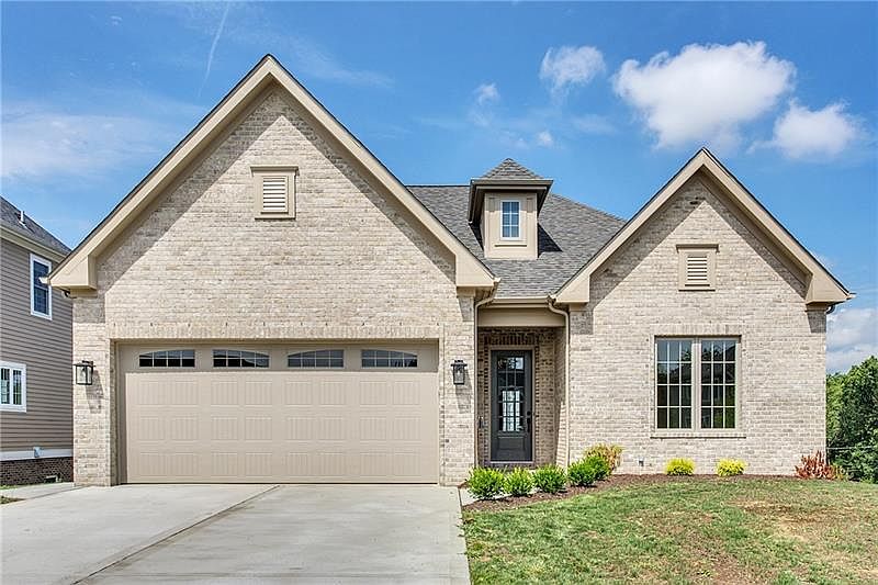 1st image of 3268 Long Meadow Dr