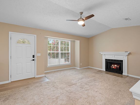 5th image of 3056 Casa Dr