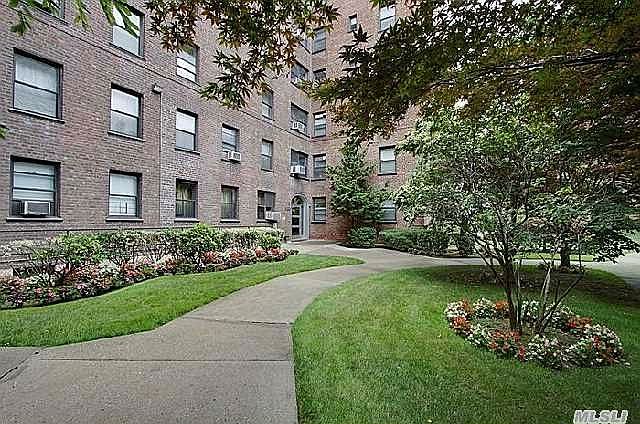 1st image of 2534 Union St APT 1a