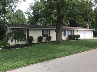 833 Riverside Dr, Milford, OH 45150