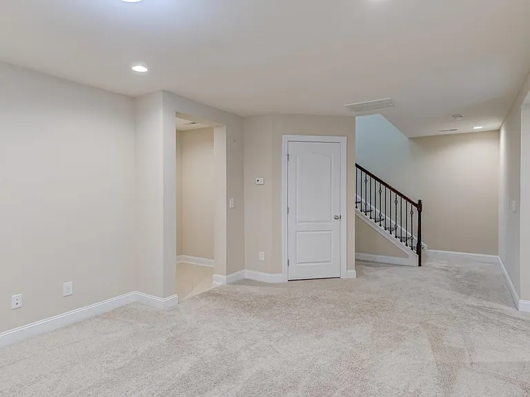 427 Alamosa Pl — Photo 39
