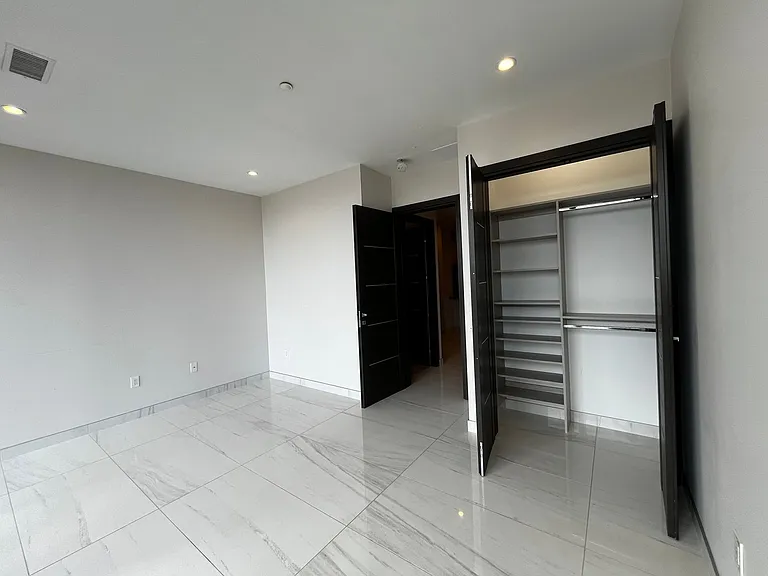 229 Waterman St — Photo 25
