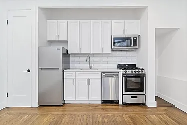 Rented by MOTION New York