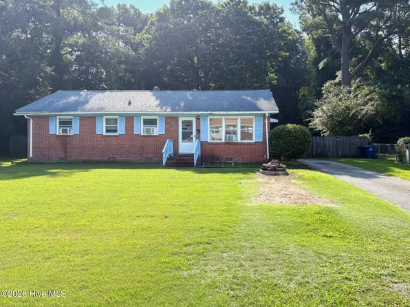 110 Long Acres Drive, Jacksonville, NC 28546