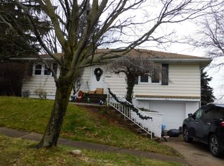 1618 W 41st St, Erie, PA 16509