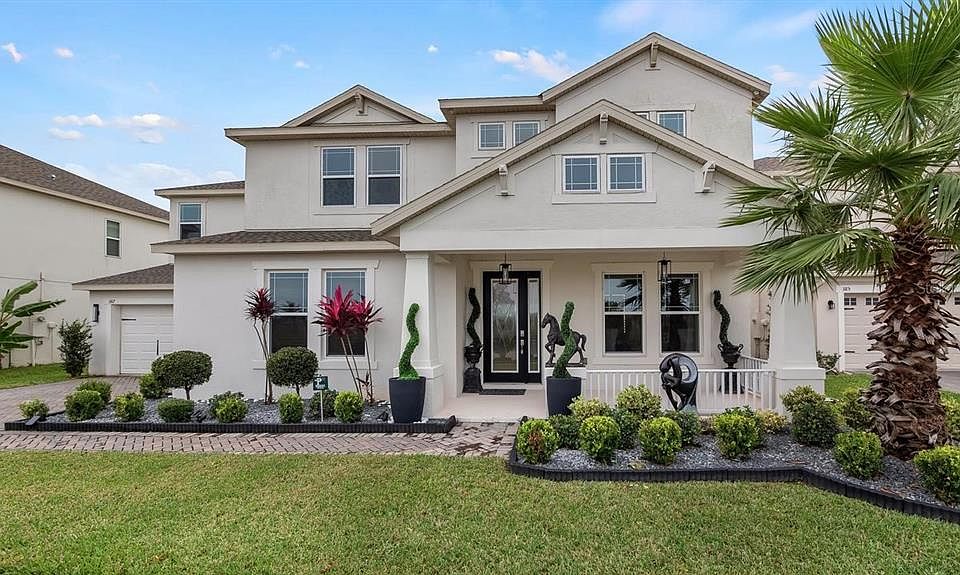 1st image of 387 Blue Cypress Dr